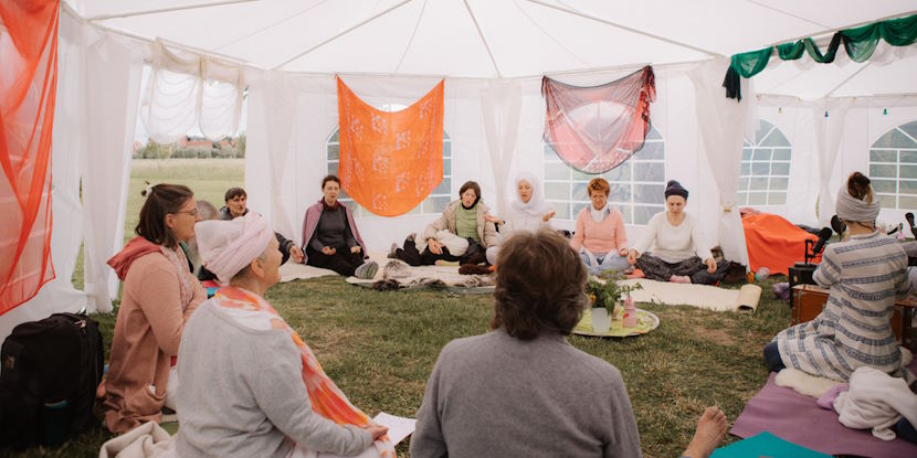 Kundalini Yoga Gruppe