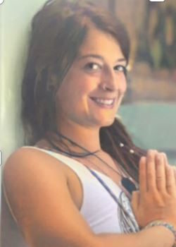 Harpriya Nam Yoga Ausbilderin
