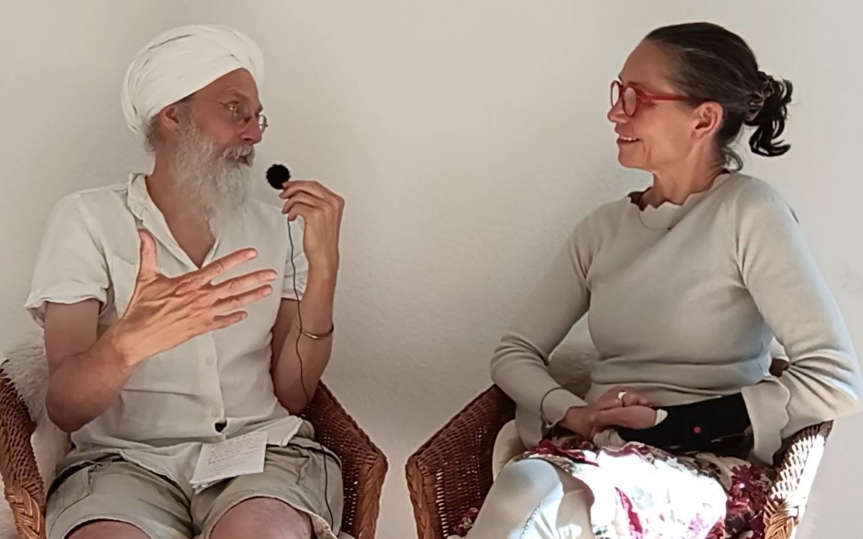Wie schräg ist Kundalini Yoga
