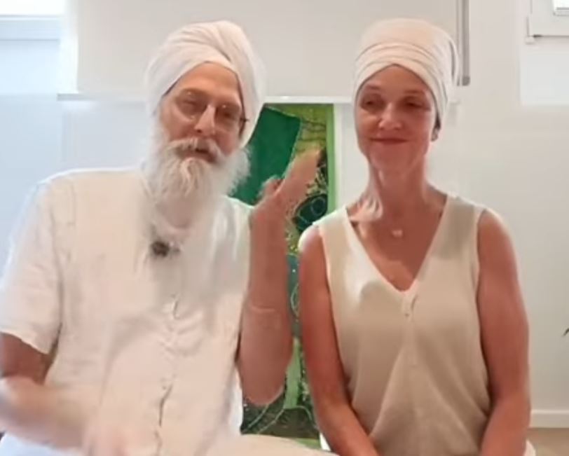 Wie religiös ist Kundalini Yoga?